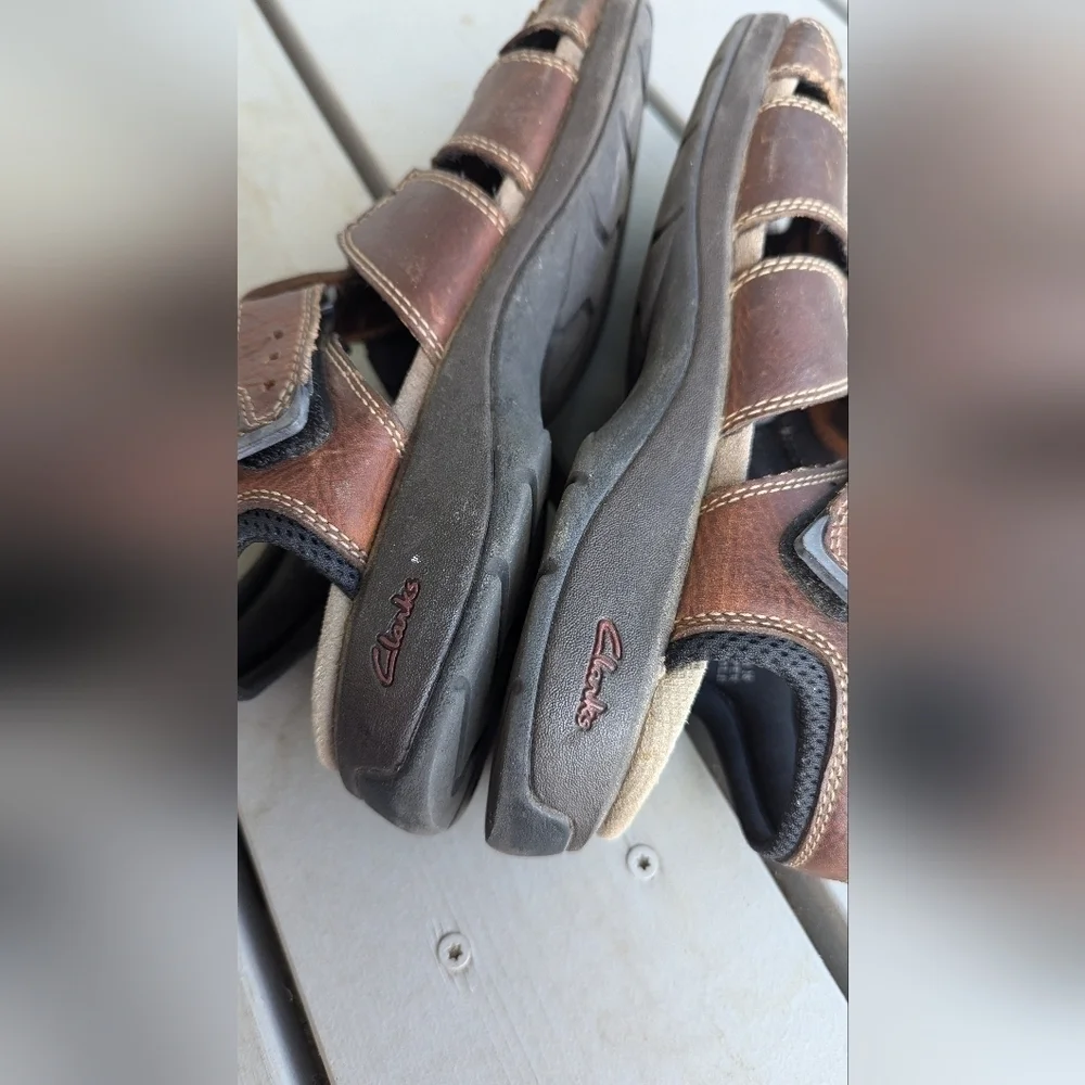 Clarks man leather